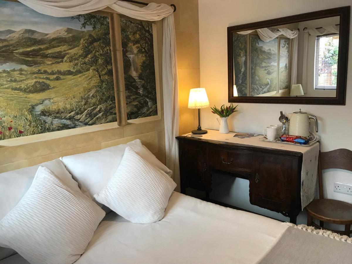 Cute Self-Contained Guest Room With Ensuite And Private Decked Porch In 글라스턴버리 외부 사진